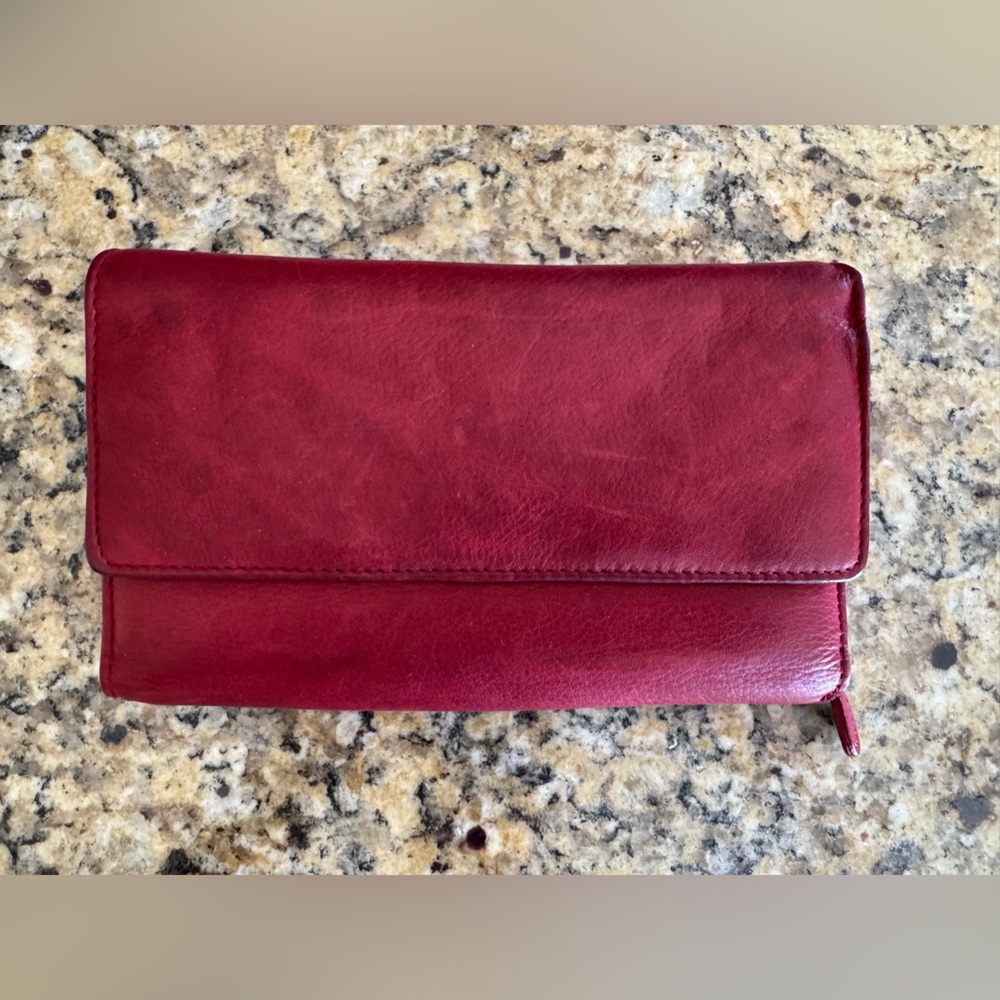 Wilsons Leather Red Leather Continental Wallet